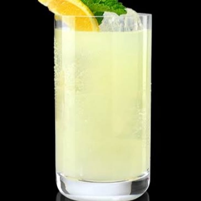 Fresh Lime-Lemonade.